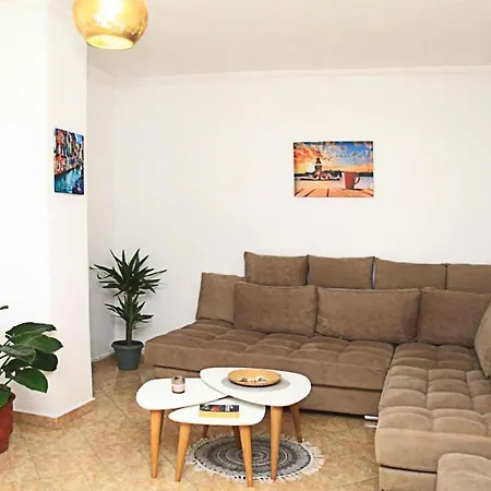 Edurres Terminal Aparment 10 * Durrës