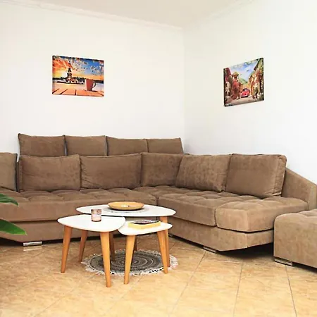 Edurres Terminal Aparment 10 Apartment